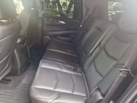 Cadillac Escalade 2019 года за 22 000 000 тг. в Алматы – фото 9