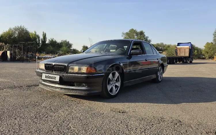 BMW 730 1996 года за 2 000 000 тг. в Алматы