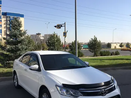 Toyota Camry 2015 года за 11 200 000 тг. в Шымкент