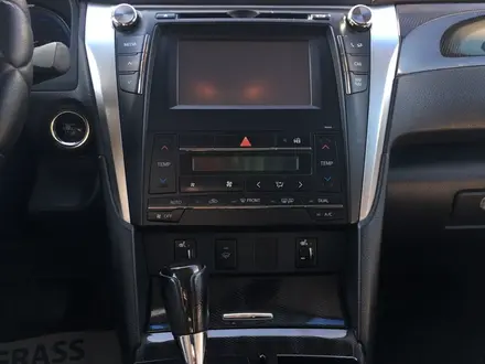 Toyota Camry 2015 года за 11 200 000 тг. в Шымкент – фото 11