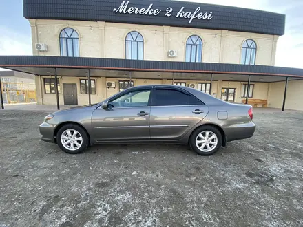 Toyota Camry 2002 года за 6 000 000 тг. в Алматы – фото 2