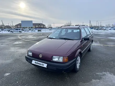 Volkswagen Passat 1992 года за 1 400 000 тг. в Уральск – фото 3