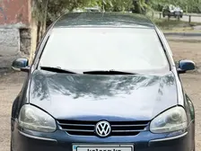 Volkswagen Golf, 2005