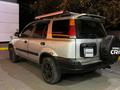 Honda CR-V 1996 годаfor2 600 000 тг. в Алматы – фото 4