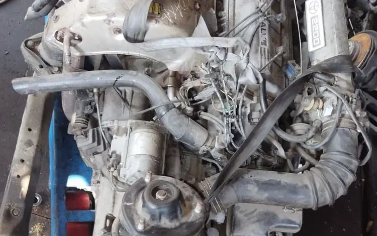 Двигатель toyota 2.2 за 390 000 тг. в Алматы