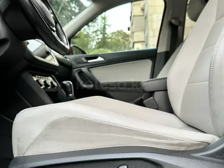 Volkswagen Tiguan 2019 года за 11 000 000 тг. в Алматы – фото 8