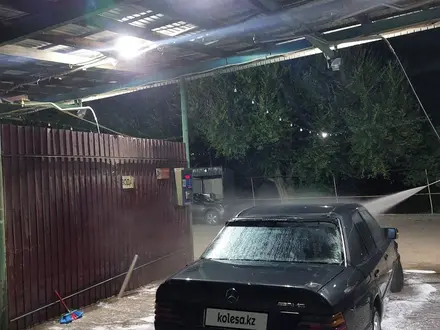 Mercedes-Benz E 230 1992 года за 1 000 000 тг. в Тараз – фото 2