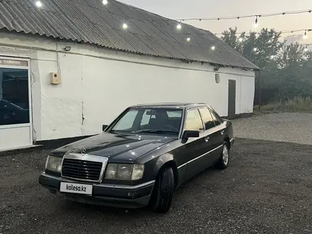 Mercedes-Benz E 230 1992 года за 1 000 000 тг. в Тараз – фото 4