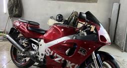 Suzuki  GSX-R 600 2001 года за 1 300 000 тг. в Астана