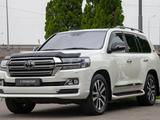 Toyota Land Cruiser 2019 годаүшін35 990 000 тг. в Алматы – фото 2