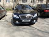 Toyota Camry 2013 года за 10 800 000 тг. в Усть-Каменогорск – фото 2