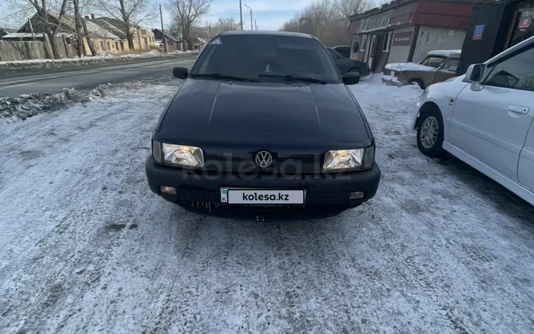 Volkswagen Passat 1993 годаүшін2 200 000 тг. в Семей