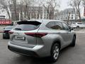 Toyota Highlander 2021 года за 22 500 000 тг. в Алматы – фото 3