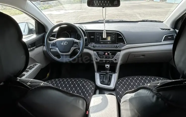 Hyundai Elantra 2016 года за 5 000 000 тг. в Актобе