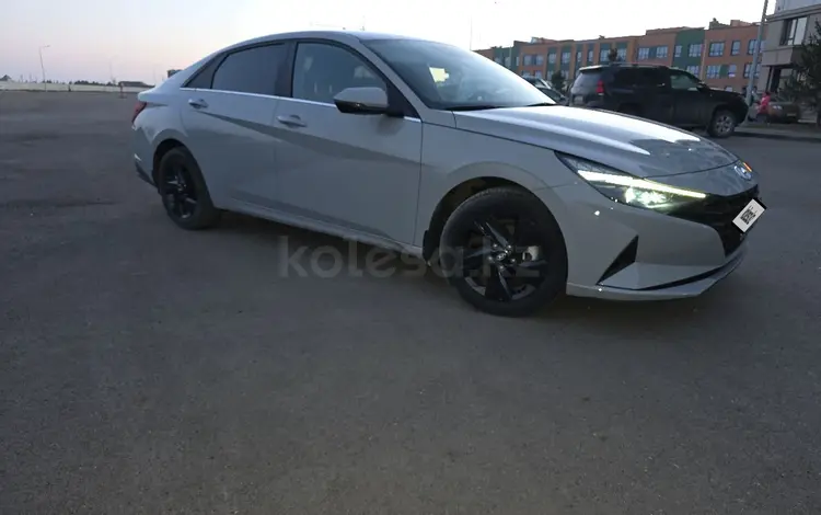 Hyundai Elantra 2022 года за 9 200 000 тг. в Костанай