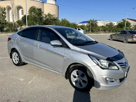 Hyundai Solaris 2015 года за 6 000 000 тг. в Актау – фото 4