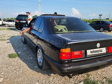 BMW 520 1992 годаүшін1 400 000 тг. в Сарыагаш – фото 3
