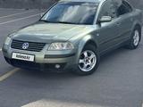 Volkswagen Passat 2001 года за 1 900 000 тг. в Караганда – фото 2