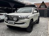 Toyota Land Cruiser 2018 года за 40 000 000 тг. в Алматы – фото 4