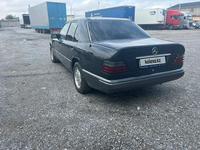 Mercedes-Benz E 230 1992 годаfor2 300 000 тг. в Шымкент