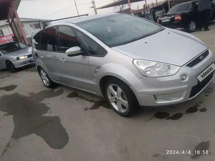 Ford S-Max 2007 года за 1 800 000 тг. в Атырау