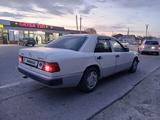 Mercedes-Benz E 230 1991 годаfor700 000 тг. в Тараз – фото 2