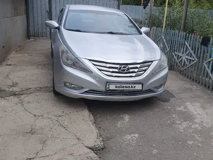 Hyundai Sonata 2009 года за 5 500 000 тг. в Алматы – фото 2