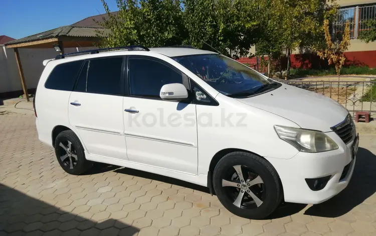 Toyota Innova 2013 года за 8 888 888 тг. в Жанаозен