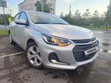 Chevrolet Onix 2023 года за 8 200 000 тг. в Астана – фото 2