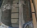 Капот Land Cruiser 200үшін50 000 тг. в Усть-Каменогорск