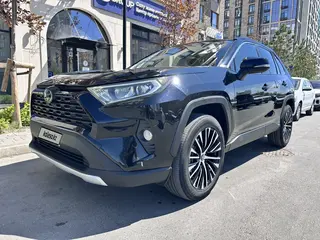 Toyota RAV4, 2020