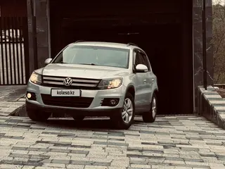 Volkswagen Tiguan, 2015