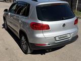 Volkswagen Tiguan 2015 года за 5 100 000 тг. в Алматы – фото 5