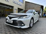 Toyota Camry 2019 года за 15 800 000 тг. в Шымкент