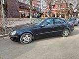 Mercedes-Benz E 320 2003 года за 4 100 000 тг. в Караганда