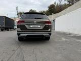 Volkswagen Teramont 2019 года за 15 800 000 тг. в Алматы – фото 4