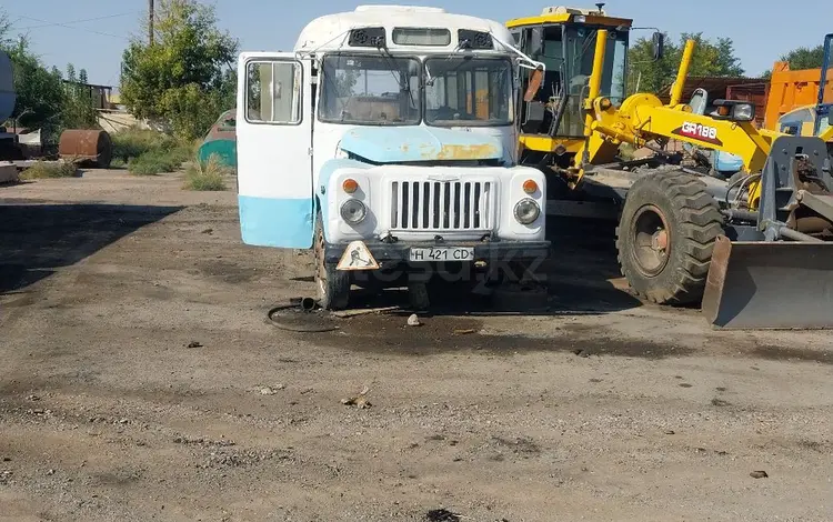 Гуран  2318 1993 годаүшін700 000 тг. в Кулан