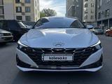 Hyundai Elantra 2023 года за 8 300 000 тг. в Алматы