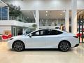 Toyota Camry Luxe eCVT 2025 года за 24 190 000 тг. в Алматы – фото 15