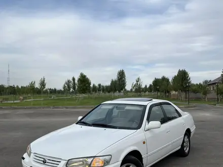 Toyota Camry 1998 года за 3 700 000 тг. в Туркестан