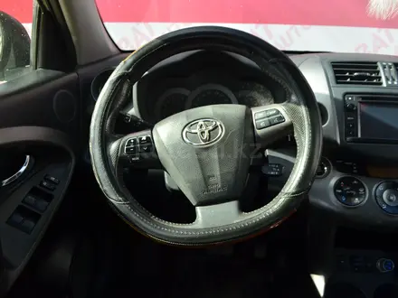 Toyota RAV4 2012 года за 8 500 000 тг. в Актобе – фото 12