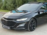 Chevrolet Malibu 2022 года за 11 000 000 тг. в Караганда – фото 2
