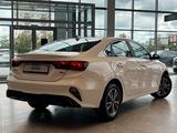 Kia Cerato Luxe 2.0 2026 года за 10 990 000 тг. в Костанай – фото 3