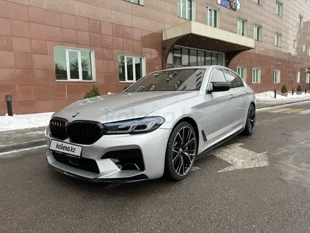 BMW 540 2017 года за 25 000 000 тг. в Алматы – фото 7