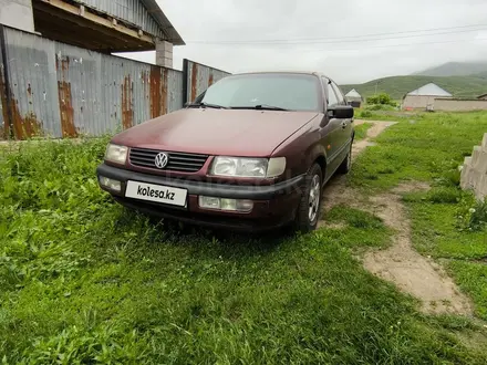 Volkswagen Passat 1994 года за 1 400 000 тг. в Алматы – фото 2