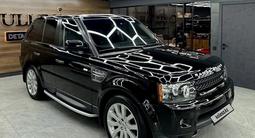 Land Rover Range Rover Sport 2011 года за 14 000 000 тг. в Алматы