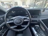 Hyundai Elantra 2021 года за 9 300 000 тг. в Алматы – фото 4