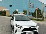 Toyota RAV4 2022 годаfor13 000 000 тг. в Туркестан – фото 3