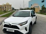 Toyota RAV4 2022 годаfor13 000 000 тг. в Туркестан – фото 2