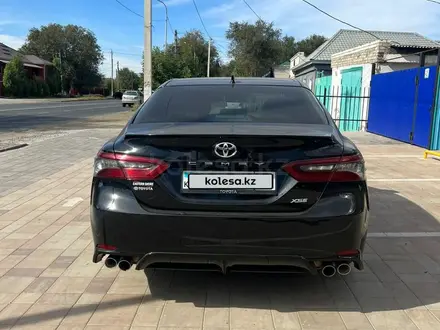 Toyota Camry 2022 года за 13 500 000 тг. в Астана – фото 6